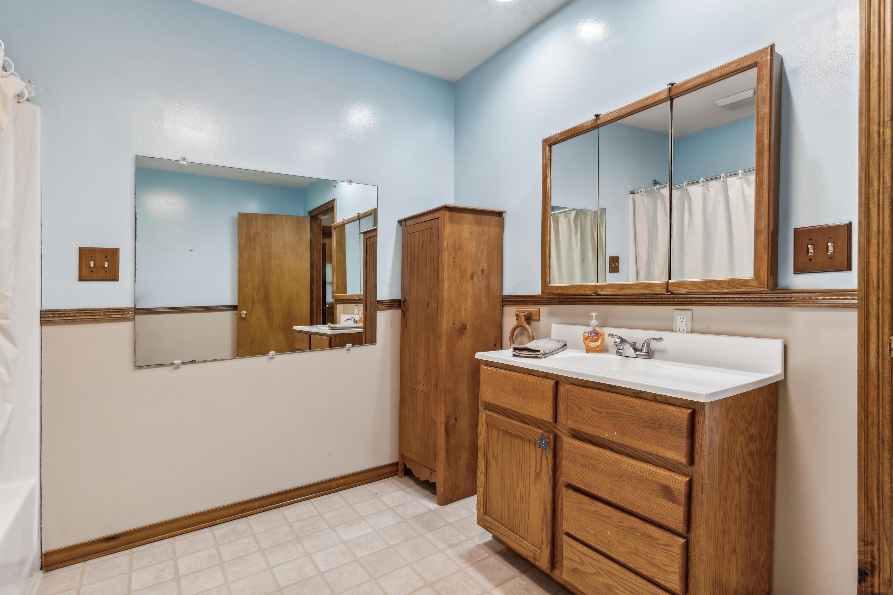 3861 Winnemac Pike La Rue, OH 43332 - Photo 20 of 35 12-print-DSC04558