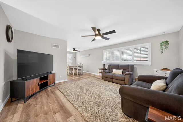 $299,900 | 2602 West Adams Street, St. Charles, MO 63301