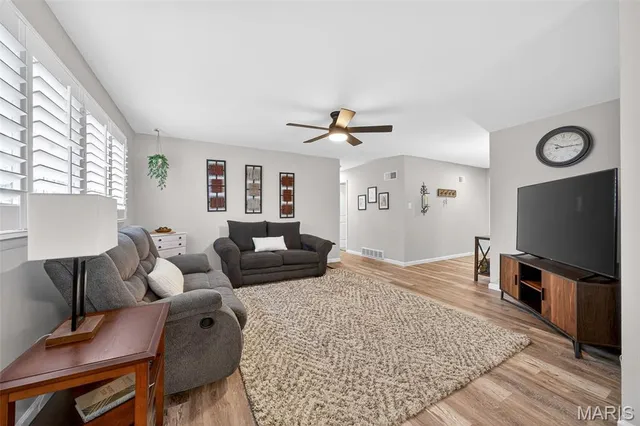 $299,900 | 2602 West Adams Street, St. Charles, MO 63301