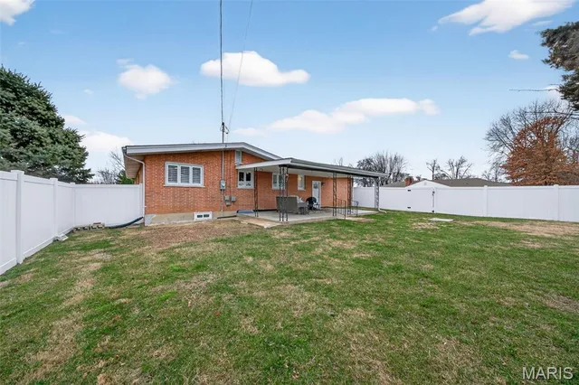 $299,900 | 2602 West Adams Street, St. Charles, MO 63301