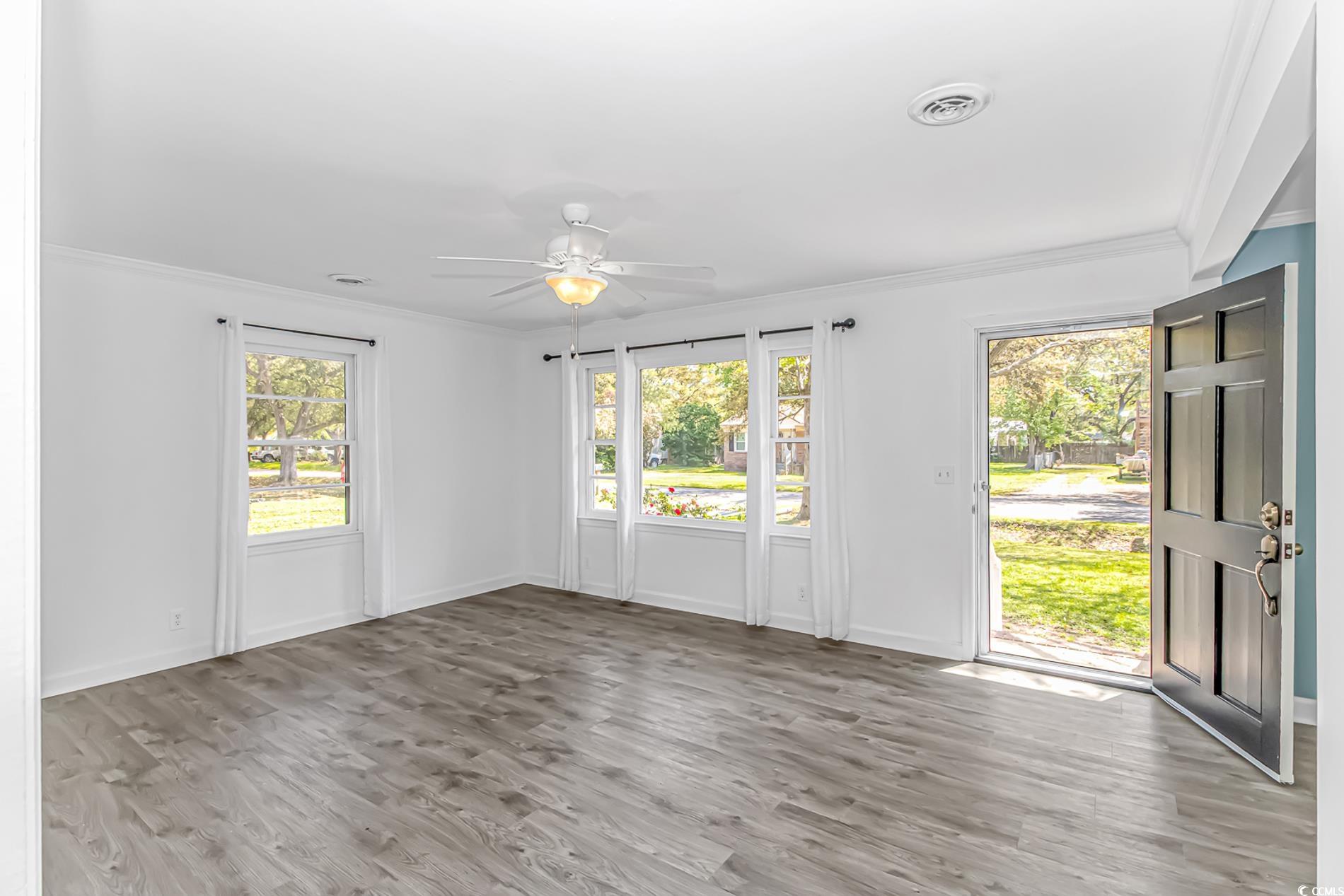 1931 Jasper Street Georgetown, SC 29440 - Photo 6 of 30 Spare room with visible vents, a healthy amount of