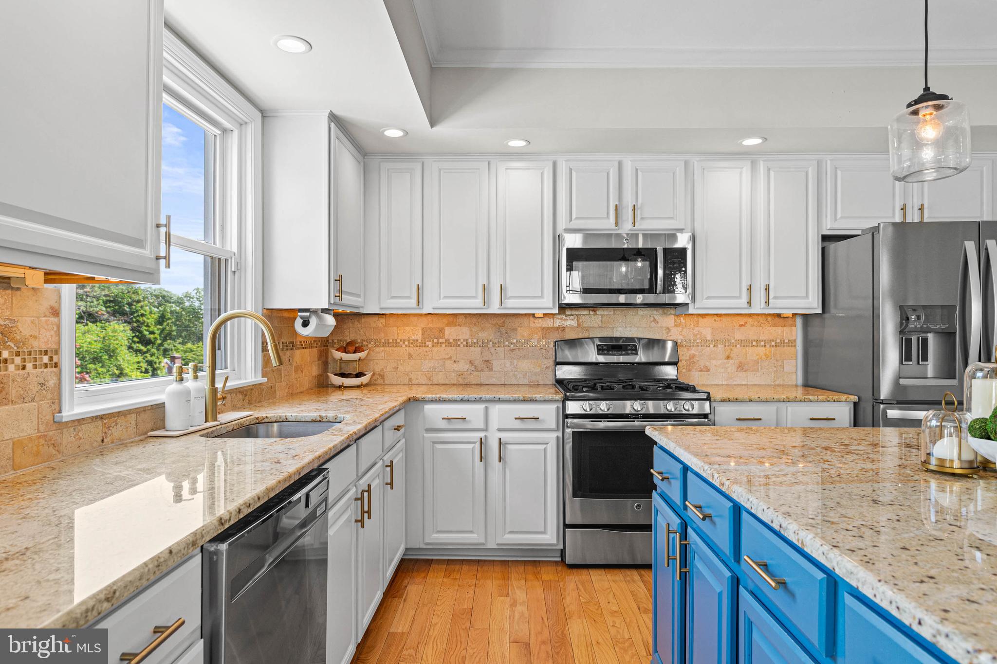 724 Ashurst Road Havertown, PA 19083 - Photo 11 of 34