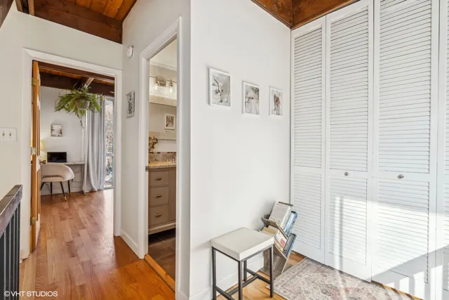 $750,000 | 2701 North Racine Avenue, Unit A, Chicago, IL 60614