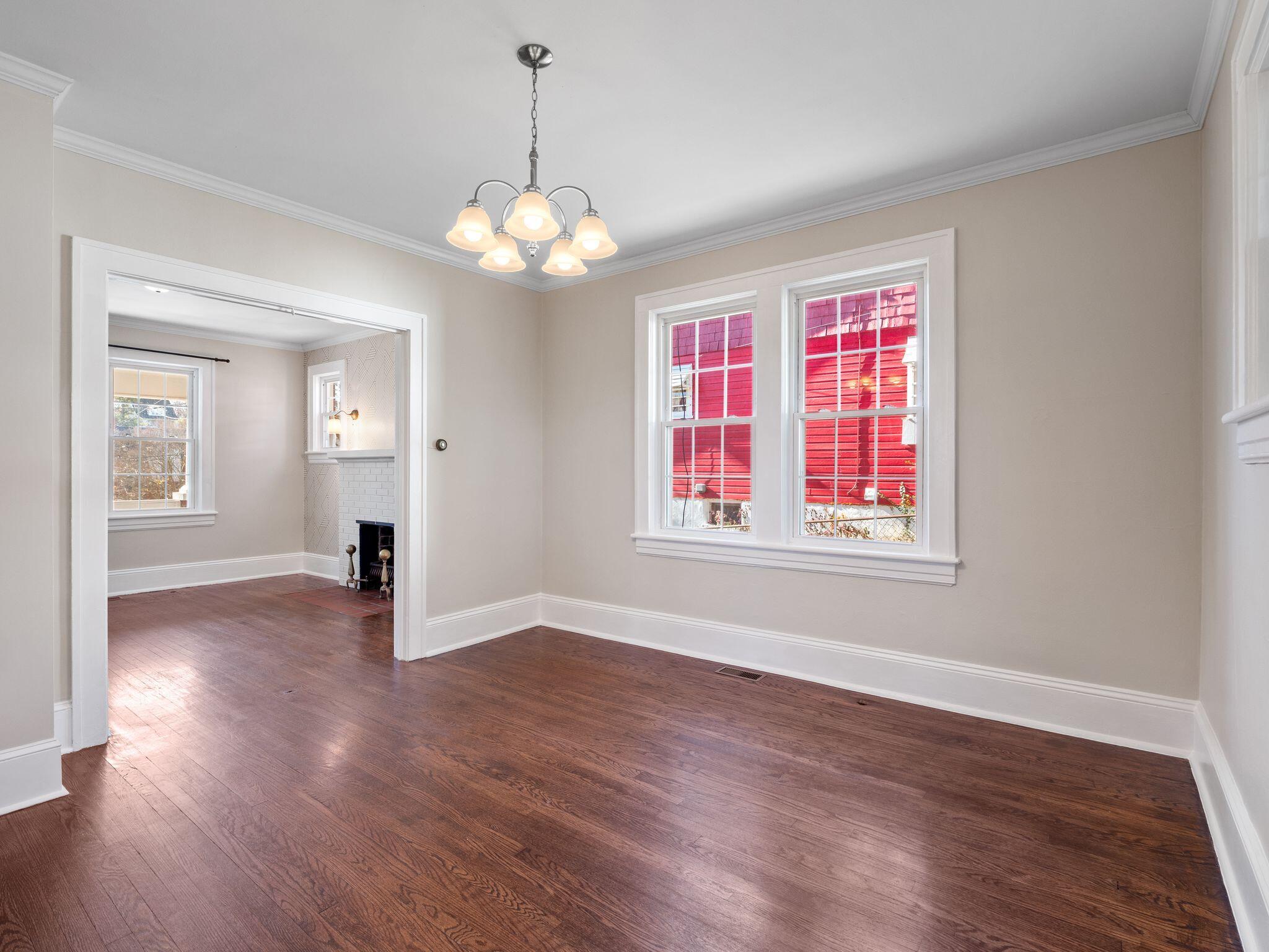 1005 Howbert Avenue Southwest Roanoke, VA 24015 - Photo 13 of 35 14-1005 Howbert Ave SW-MFW Media