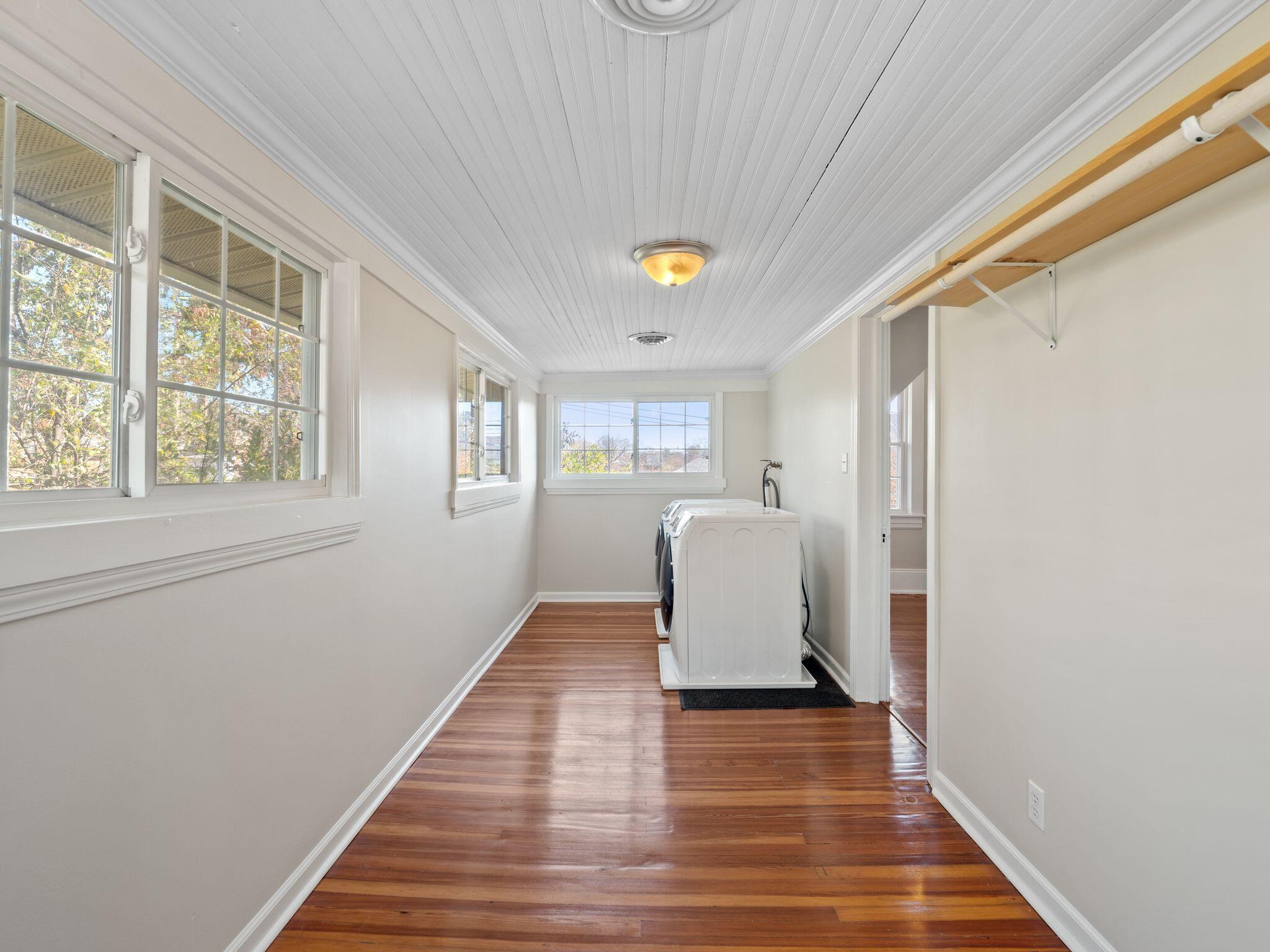 1005 Howbert Avenue Southwest Roanoke, VA 24015 - Photo 25 of 35 26-1005 Howbert Ave SW-MFW Media