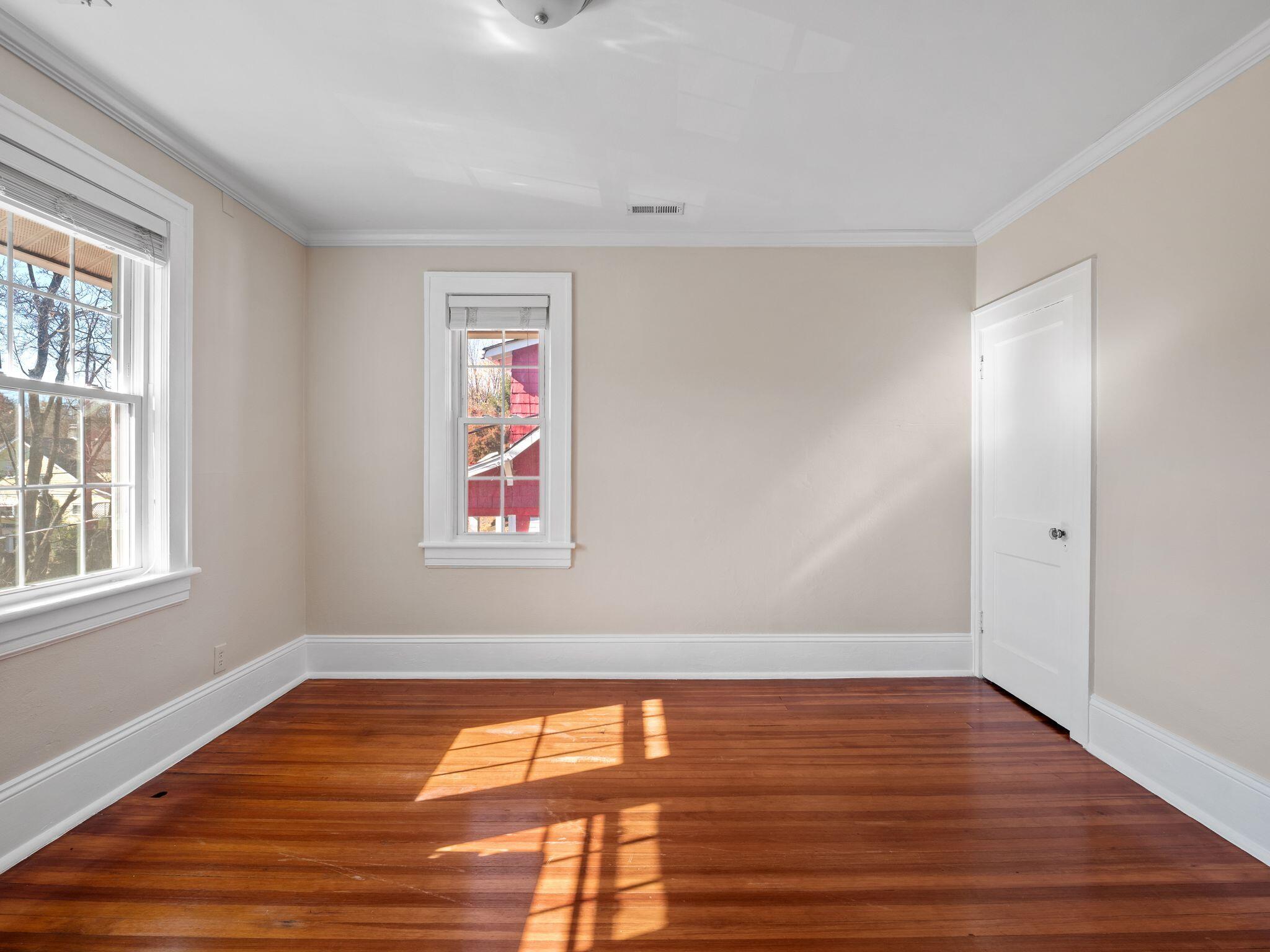 1005 Howbert Avenue Southwest Roanoke, VA 24015 - Photo 30 of 35 32-1005 Howbert Ave SW-MFW Media