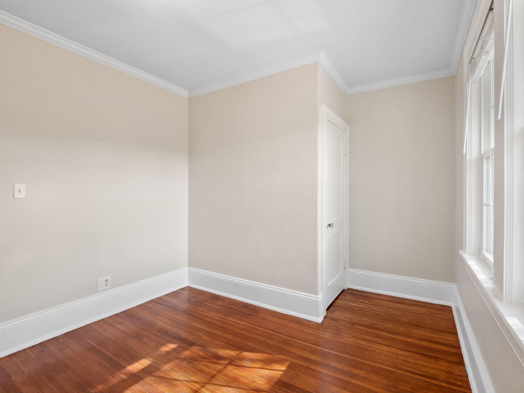 1005 Howbert Avenue Southwest Roanoke, VA 24015 - Photo 34 of 35 36-1005 Howbert Ave SW-MFW Media