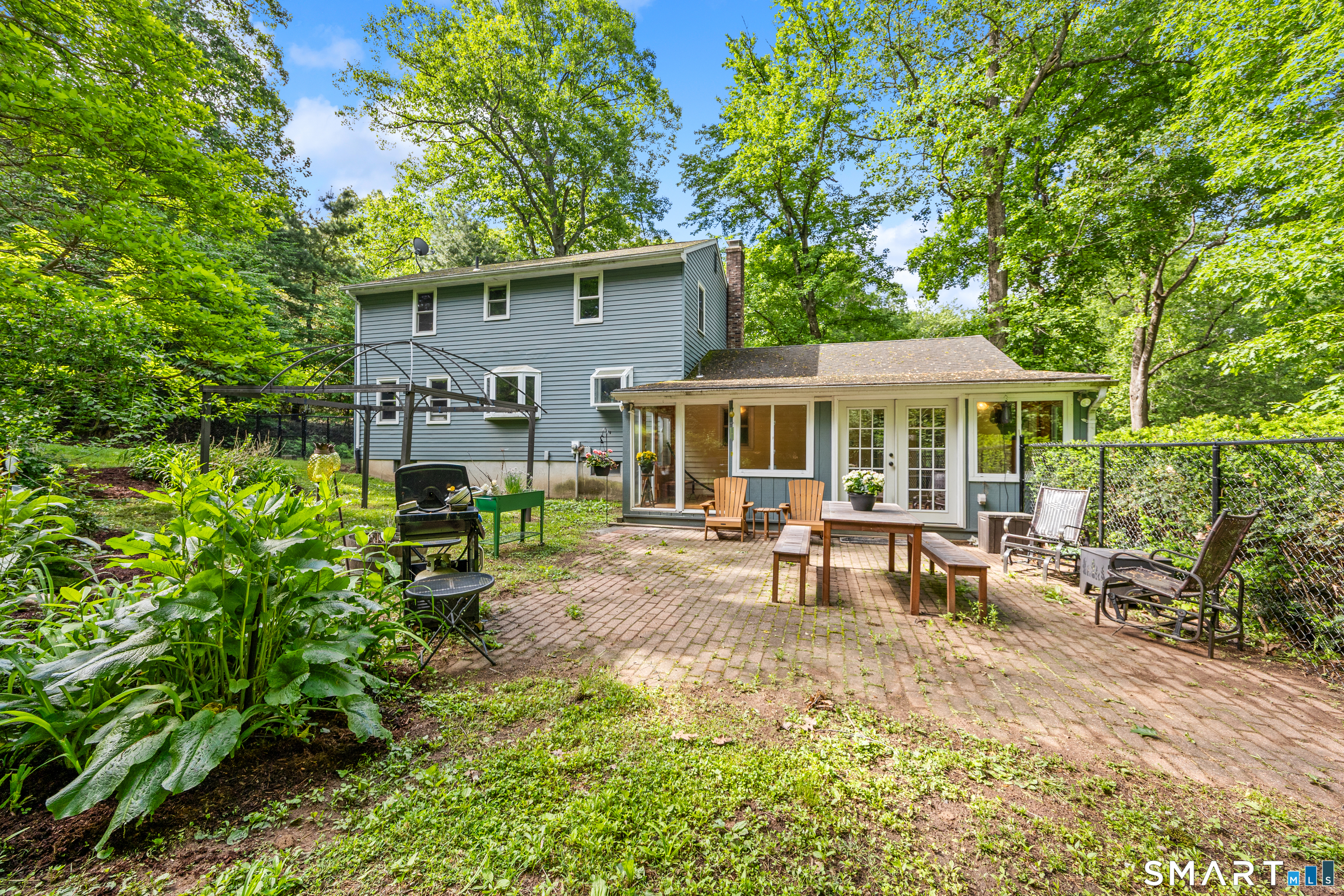 825 Neipsic Road Glastonbury, CT 06033 - Photo 37 of 40