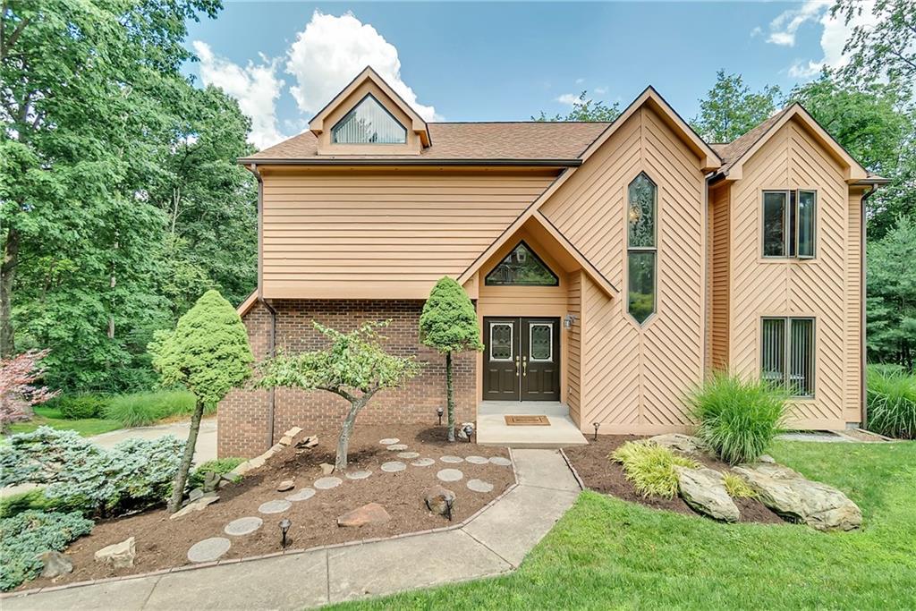 238 Sunridge Road Pittsburgh, PA 15238 - Photo 1 of 25 Welcome to 238 Sunridge at end of cul-de-sac in Falconhurst.