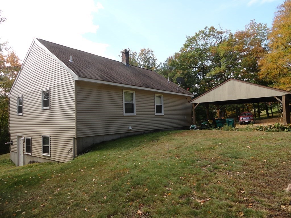 4 Hardy Road Ashburnham, MA 01430 - Photo 4 of 19
