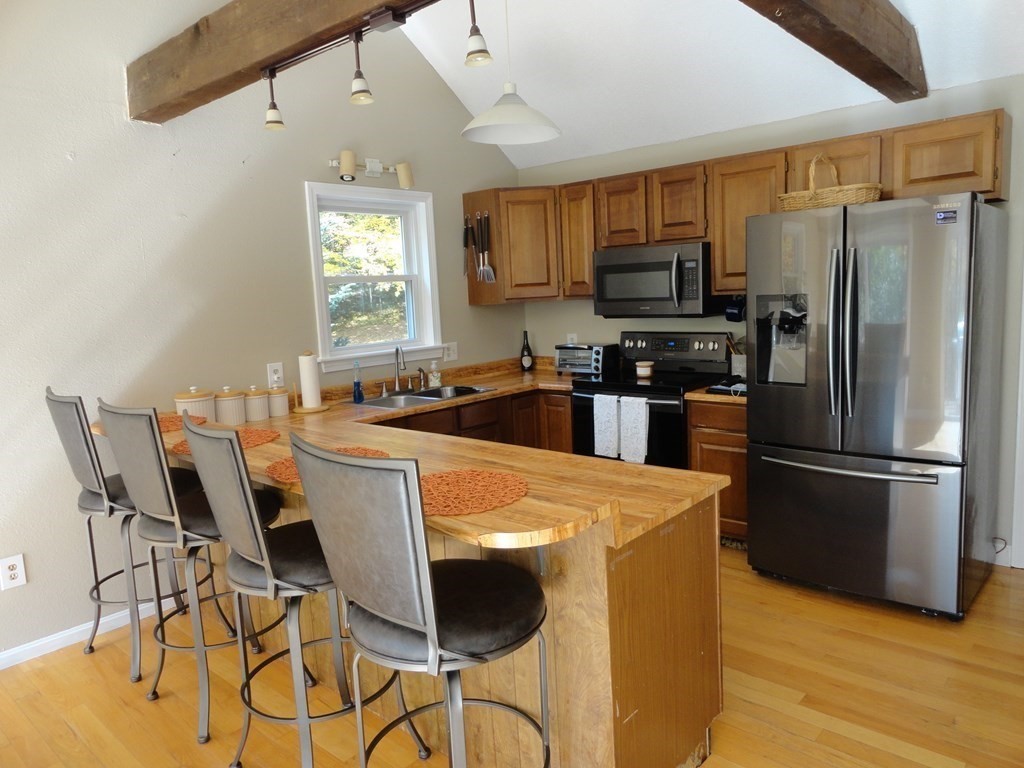 4 Hardy Road Ashburnham, MA 01430 - Photo 6 of 19