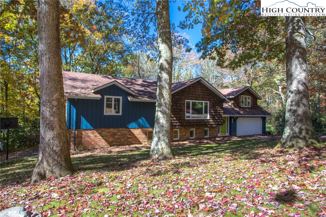 984 7 Oaks Road Boone, NC 28607 - Photo 1 of 36 Gallery Image 1