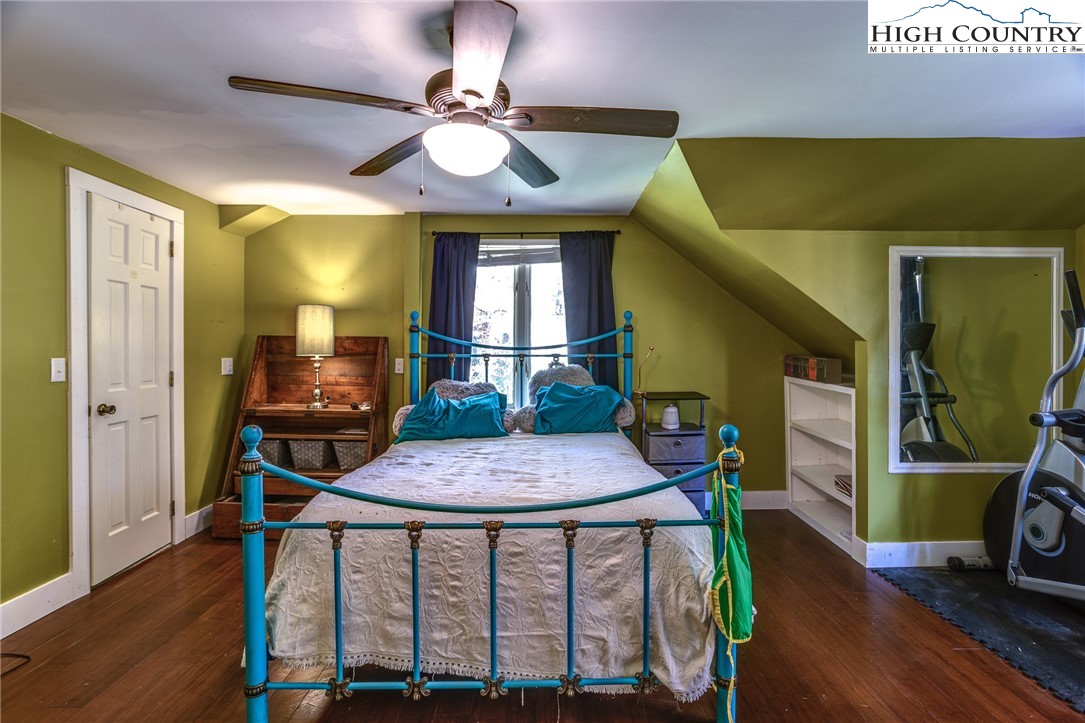 984 7 Oaks Road Boone, NC 28607 - Photo 16 of 36 Gallery Image 16