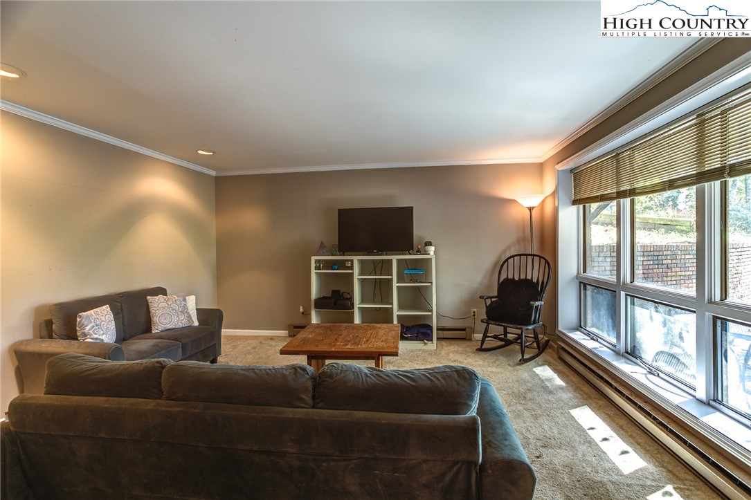984 7 Oaks Road Boone, NC 28607 - Photo 23 of 36 Gallery Image 23