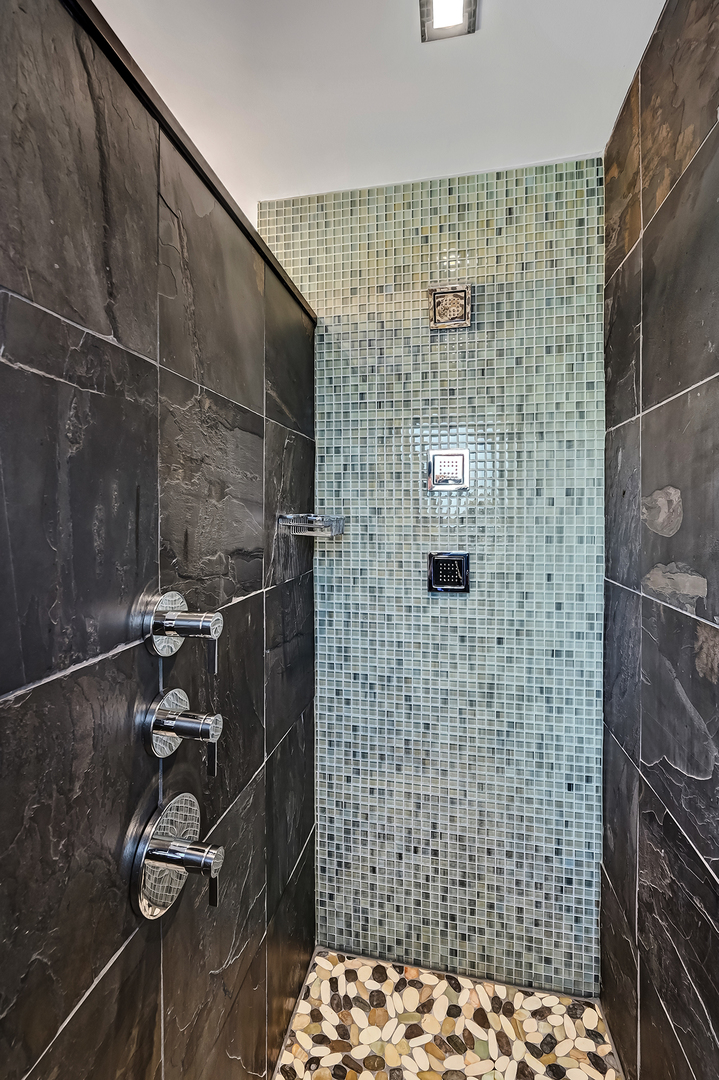 120 Ravine Road Hinsdale, IL 60521 - Photo 24 of 46