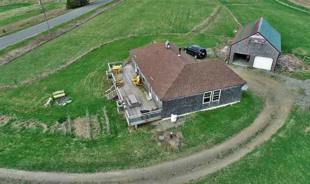 $181,000 | 899 Golden Ridge Road, Sherman, ME 04776