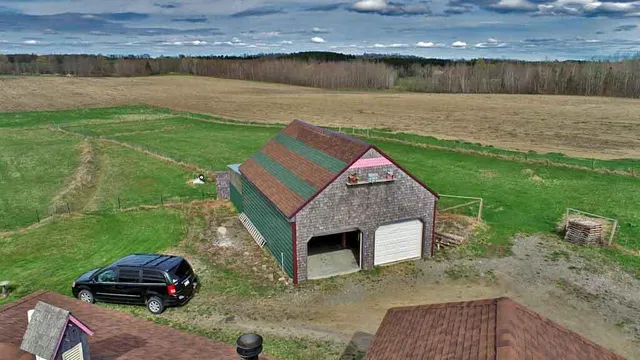 $181,000 | 899 Golden Ridge Road, Sherman, ME 04776