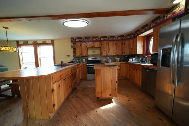 $181,000 | 899 Golden Ridge Road, Sherman, ME 04776