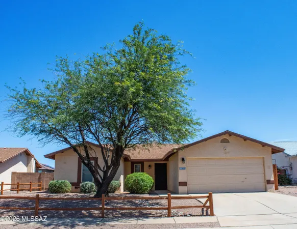 $325,000 | 9661 East Caldwell Drive, Tucson, AZ 85747