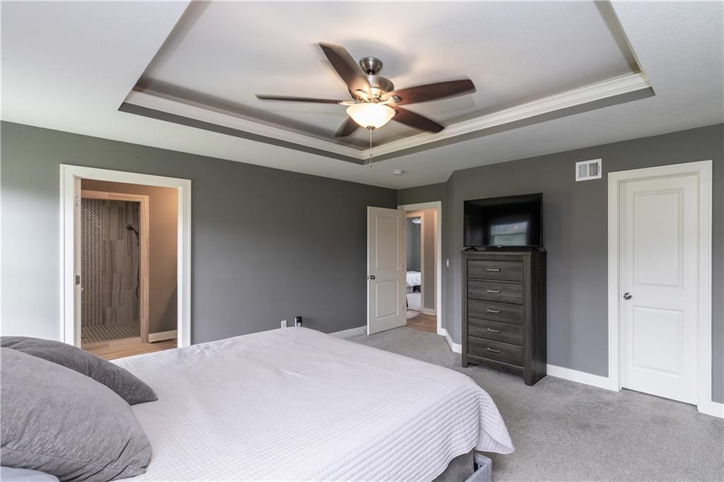 425 Spring Branch Drive Raymore, MO 64083 - Photo 16 of 39 Gallery Image 16