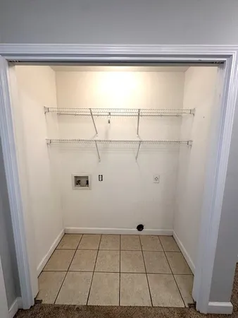 $2,000 | 121 Tooke Street, Fort Walton Beach, FL 32547