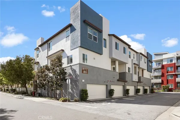 $4,700 | 711 Brooklyn Drive, Brea, CA 92821