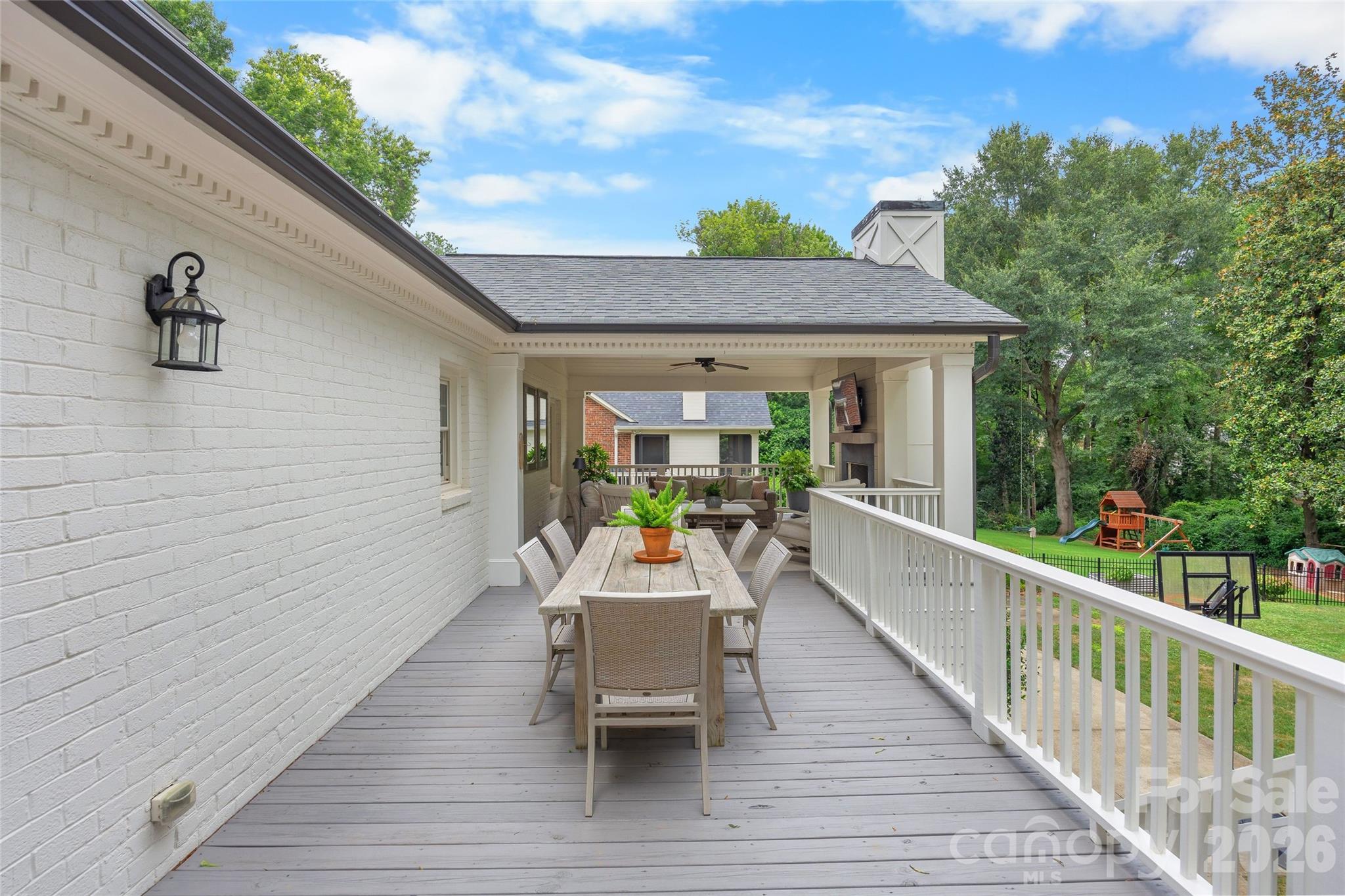 2719 Inverness Road Charlotte, NC 28211 - Photo 37 of 43 Gallery Image 37