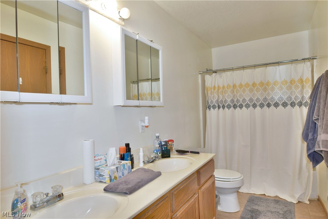 5603 Pierce Road Northwest Warren, OH 44481 - Photo 9 of 35 Gallery Image 9