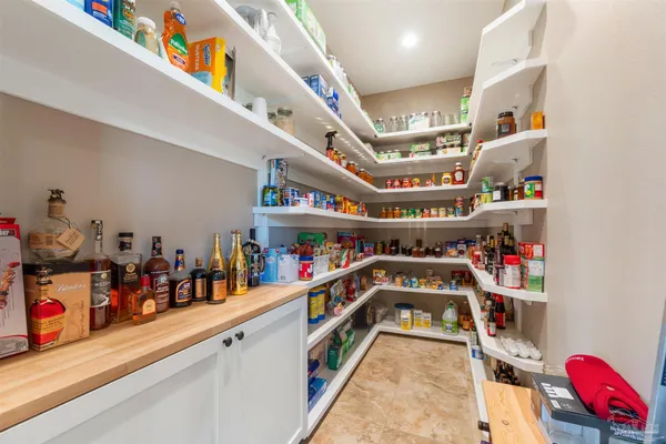 $895,000 | 4425 Dream Acres Road, Molino, FL 32577