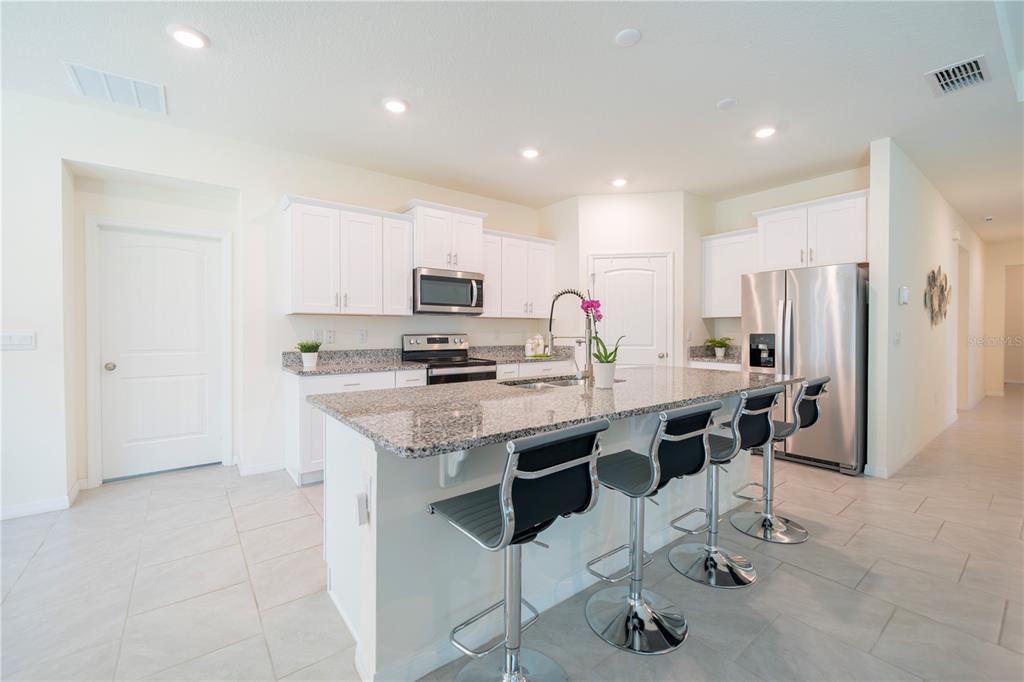 1624 Barberry Drive Kissimmee, FL 34744 - Photo 7 of 30