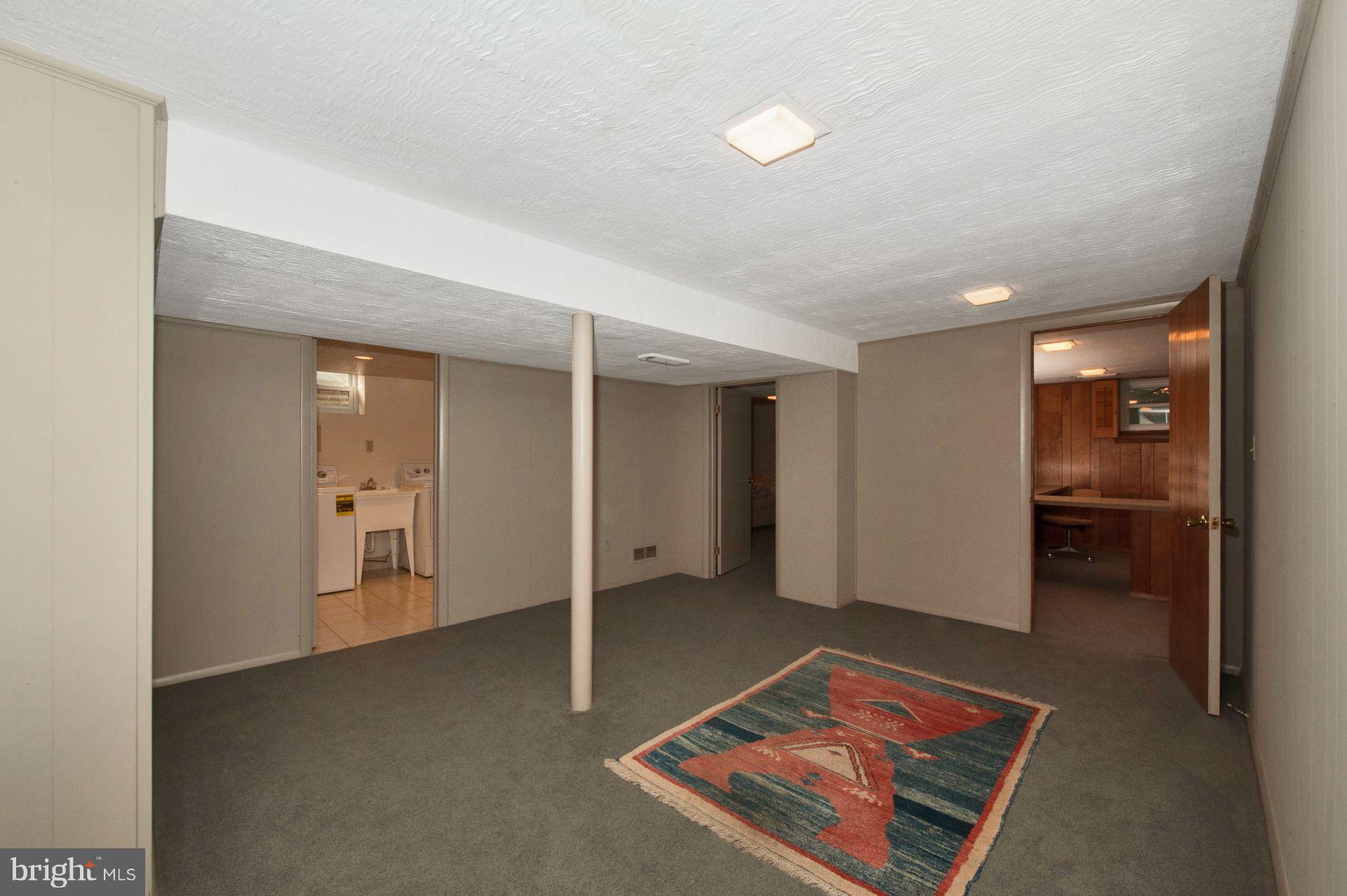 3314 Midfield Road Baltimore, MD 21208 - Photo 20 of 30 Family Room