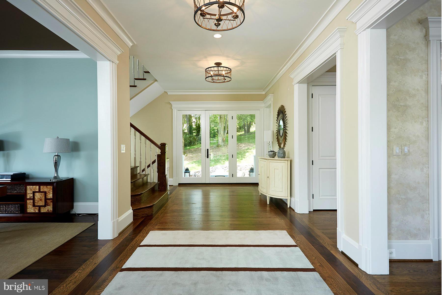 6611 Maugh Road McLean, VA 22101 - Photo 3 of 14 Interior (General)