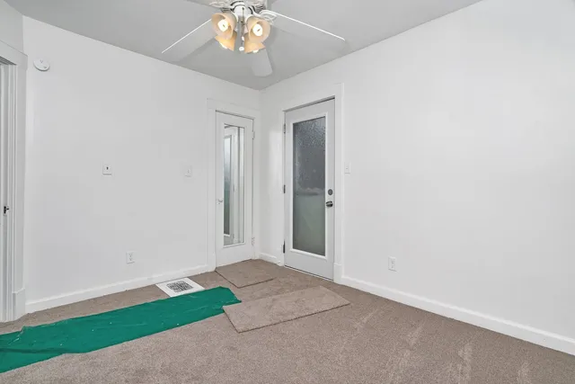 $279,990 | 1057 West Park Front Street, Joliet, IL 60436