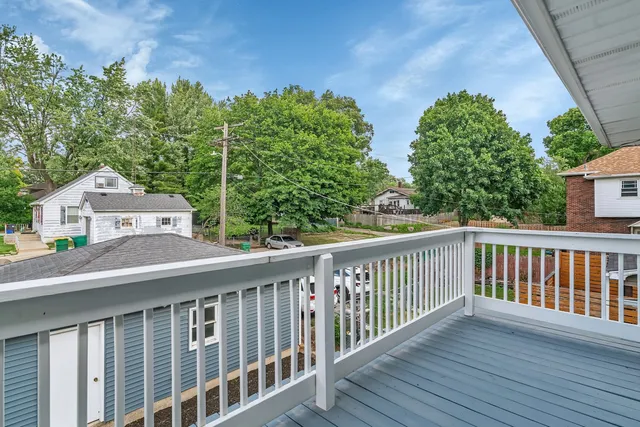 $279,990 | 1057 West Park Front Street, Joliet, IL 60436