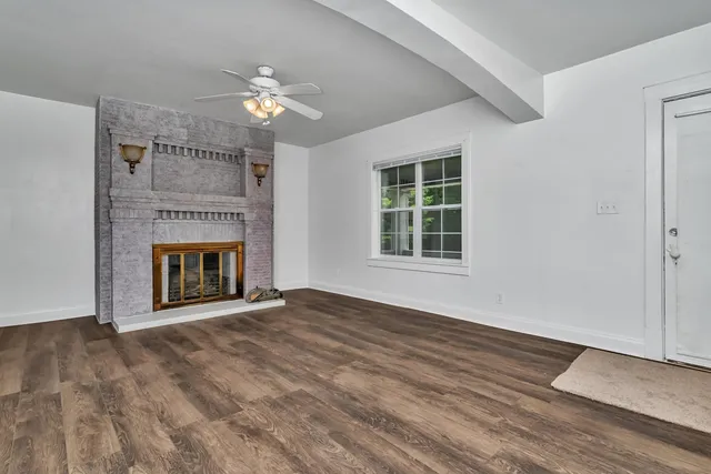 $279,990 | 1057 West Park Front Street, Joliet, IL 60436