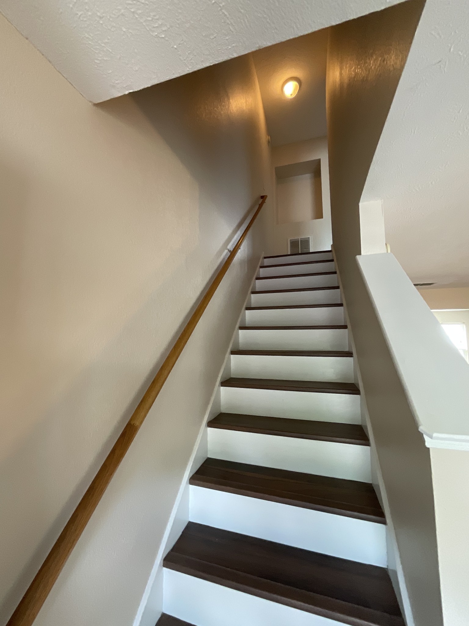 304 Shoshone Place Murfreesboro, TN 37128 - Photo 13 of 29 a view of entryway