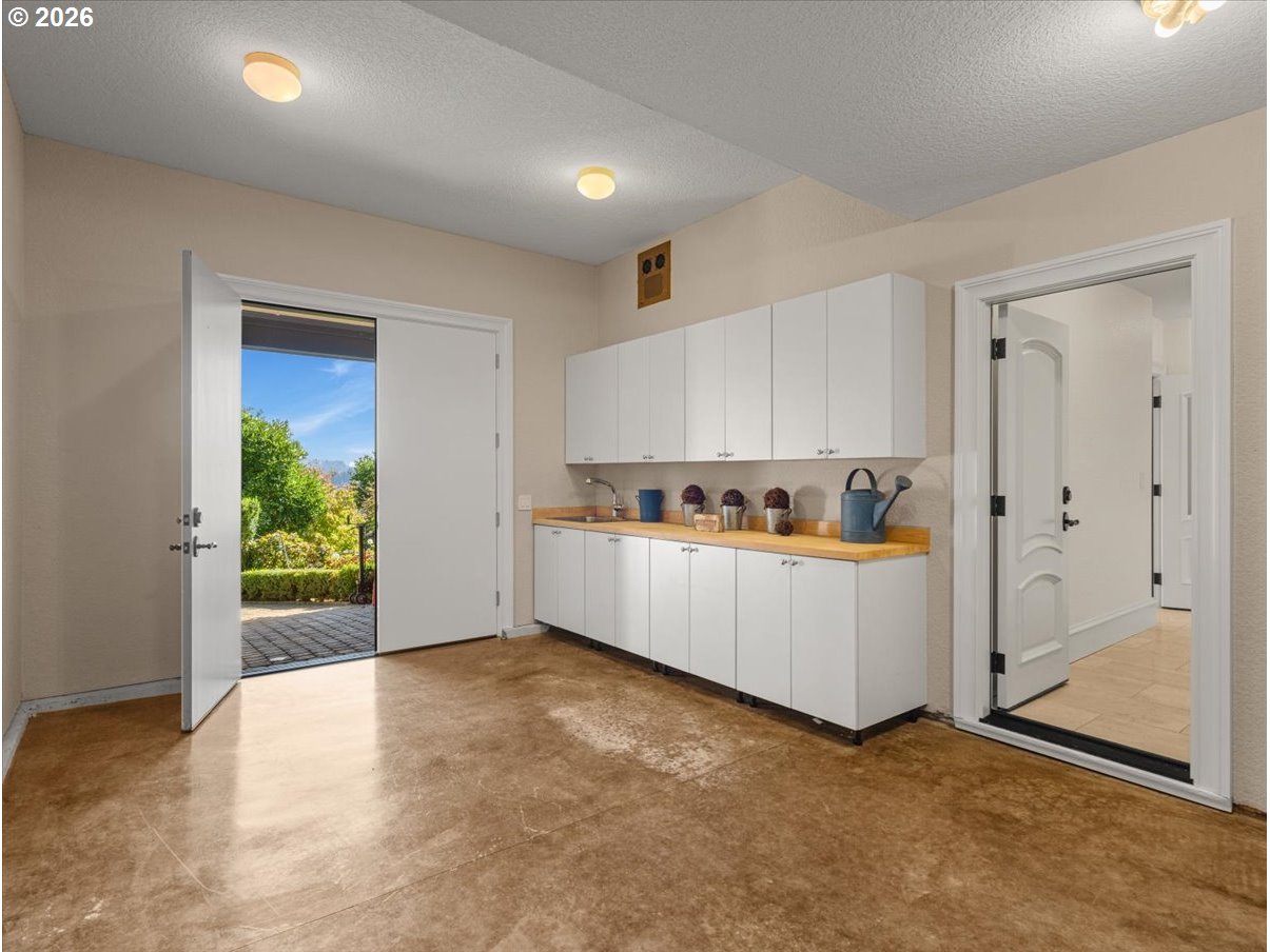 18242 South Grasle Road Oregon City, OR 97045 - Photo 48 of 48 Gallery Image 48