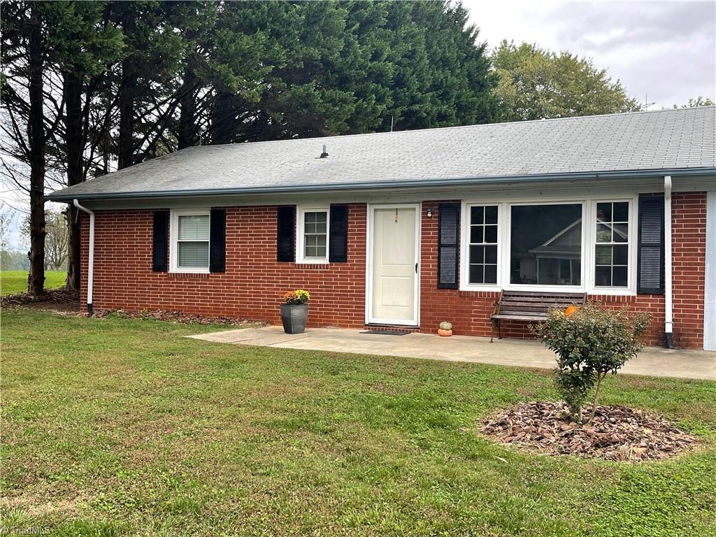 1020 Pine Ridge Road Mount Airy, NC 27030 - Photo 2 of 21 Gallery Image 2