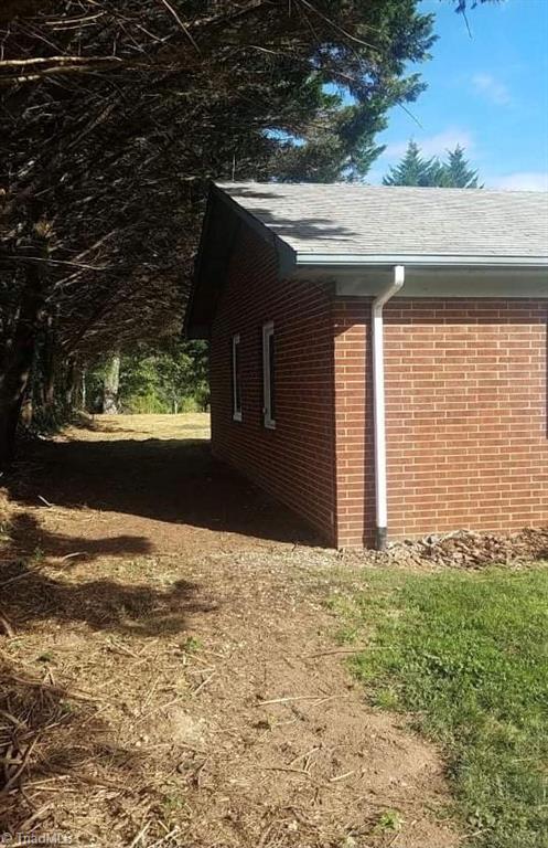 1020 Pine Ridge Road Mount Airy, NC 27030 - Photo 18 of 21 Gallery Image 18