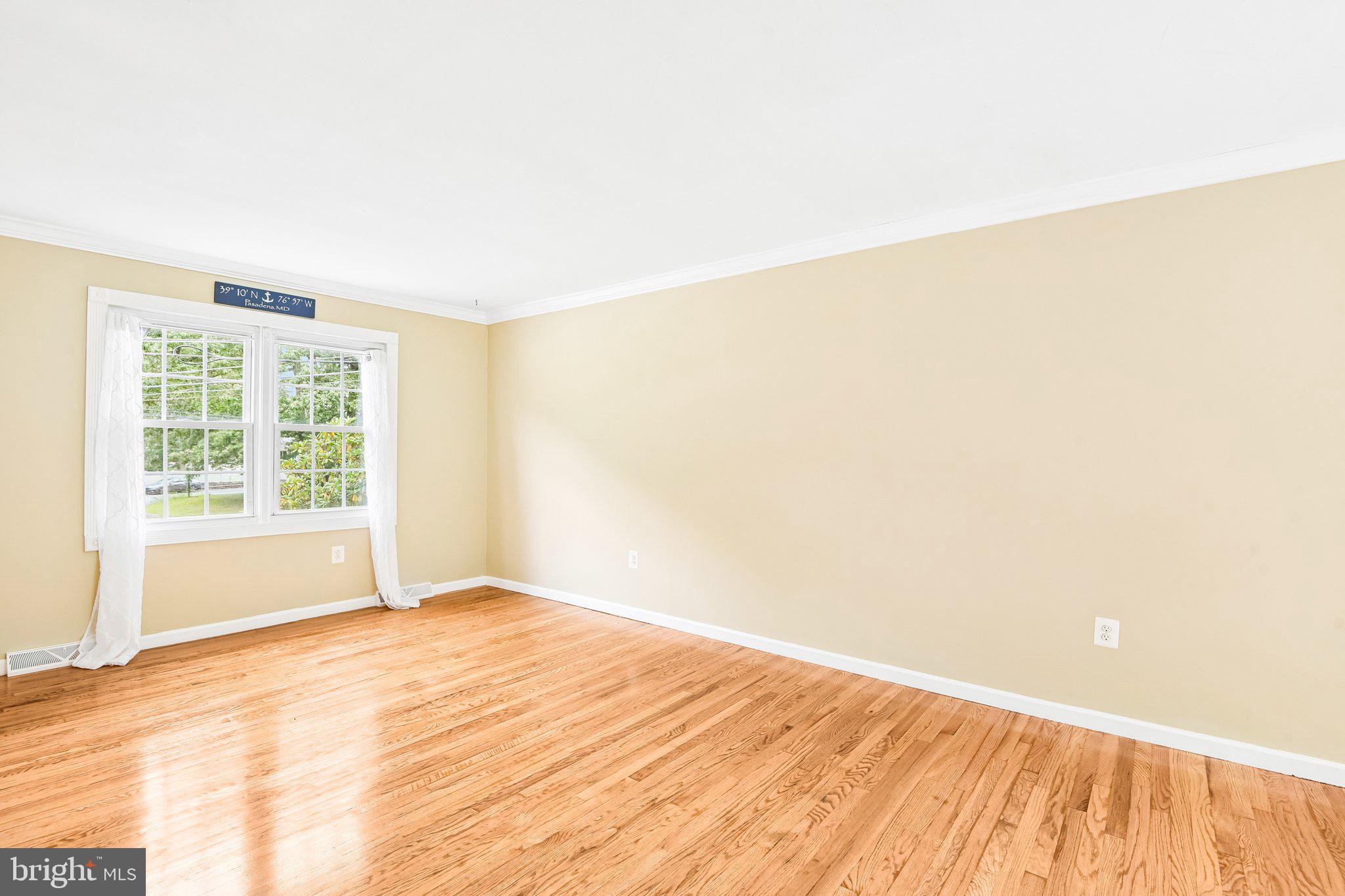 261 Magothy Bridge Road Pasadena, MD 21122 - Photo 11 of 54 Gallery Image 11