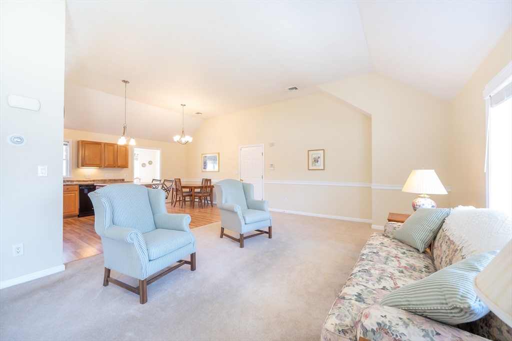 35 Brewster Road, Unit 35 Stoughton, MA 02072 - Photo 17 of 20 Gallery Image 17