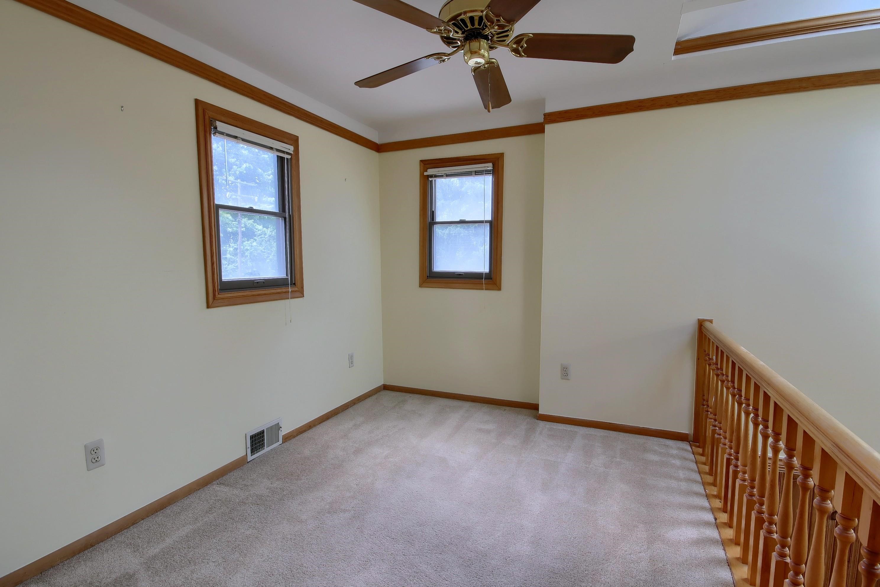 37567 Radde Street Clinton Township, MI 48036 - Photo 16 of 32 50084843-15.JPG