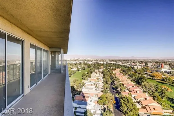 $2,800 | 3111 Bel Air Drive, Unit 21B, Las Vegas, NV 89109