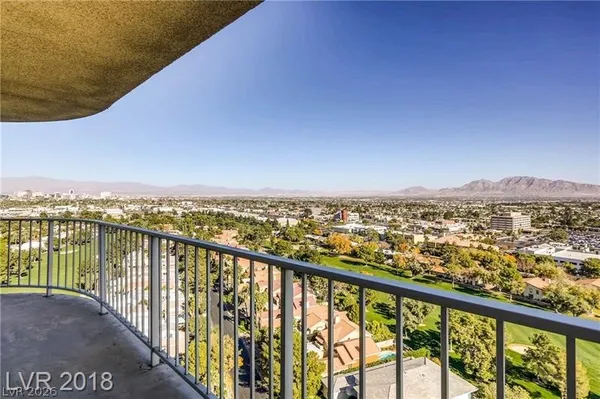 $2,800 | 3111 Bel Air Drive, Unit 21B, Las Vegas, NV 89109