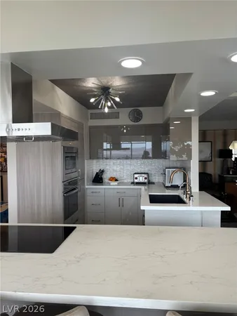 $2,800 | 3111 Bel Air Drive, Unit 21B, Las Vegas, NV 89109