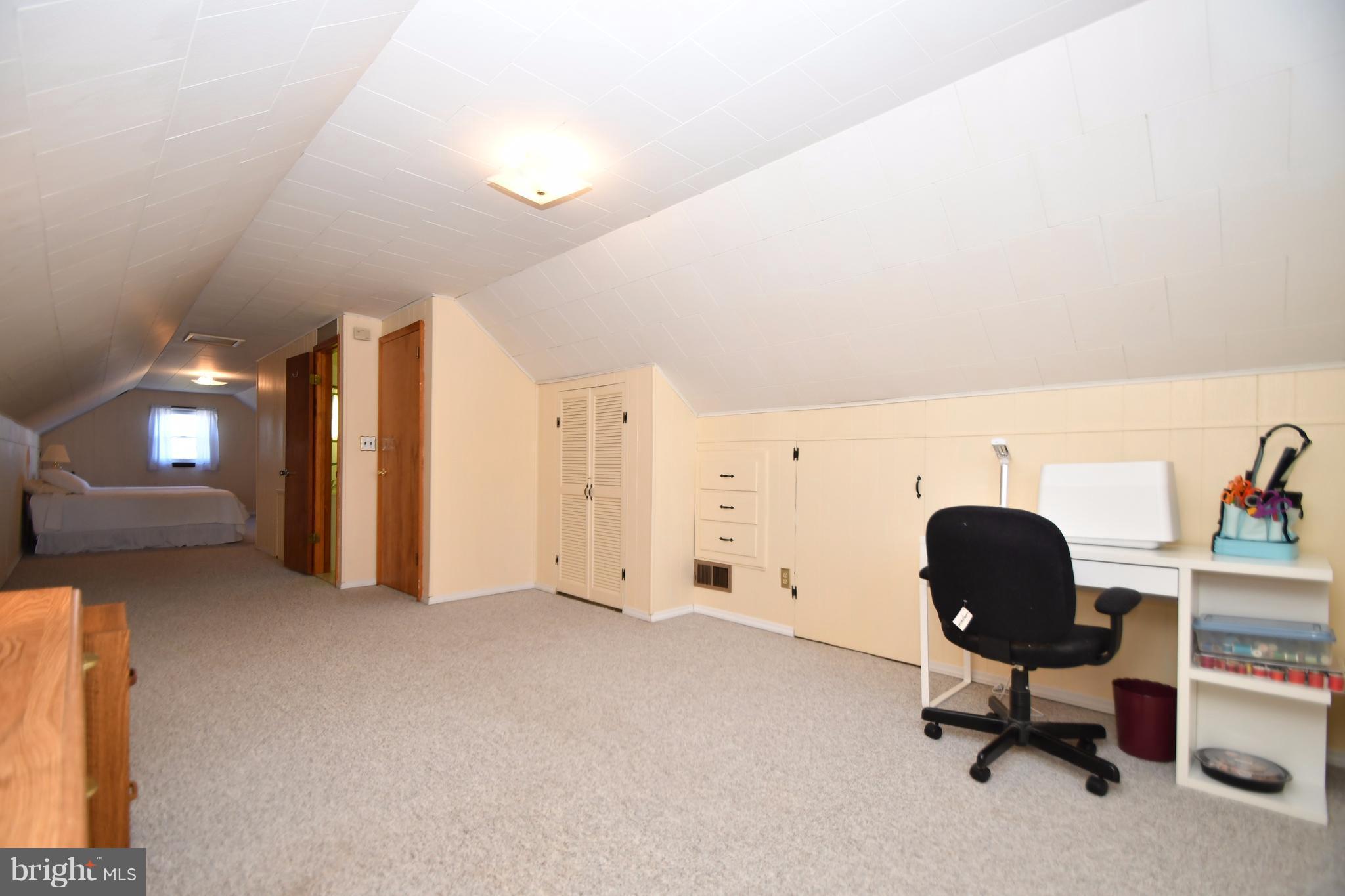 4314 Camellia Road Baltimore, MD 21236 - Photo 21 of 30 a view of a workspace
