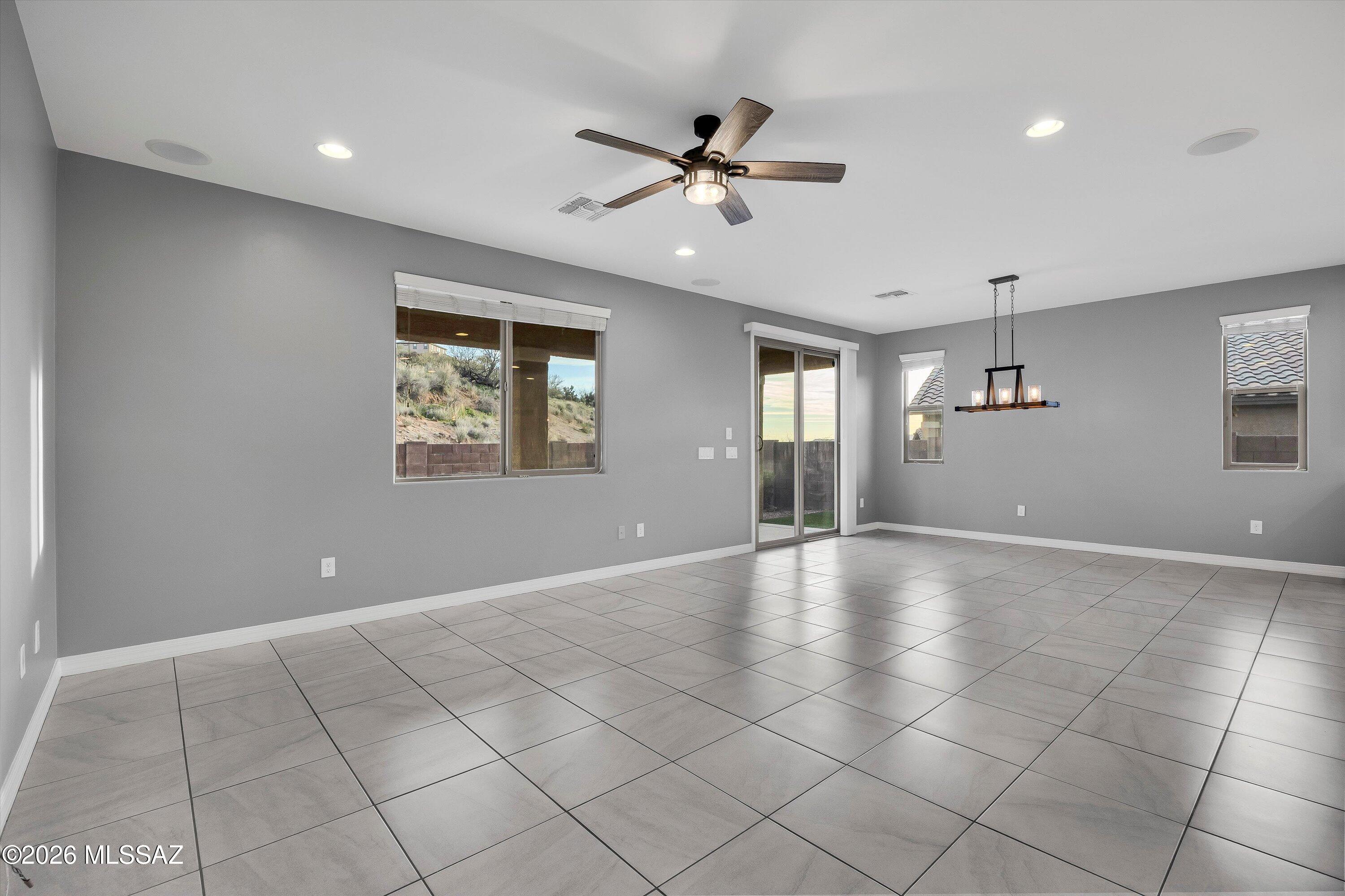 38655 South Running Roses Lane Saddlebrooke, AZ 85739 - Photo 15 of 49