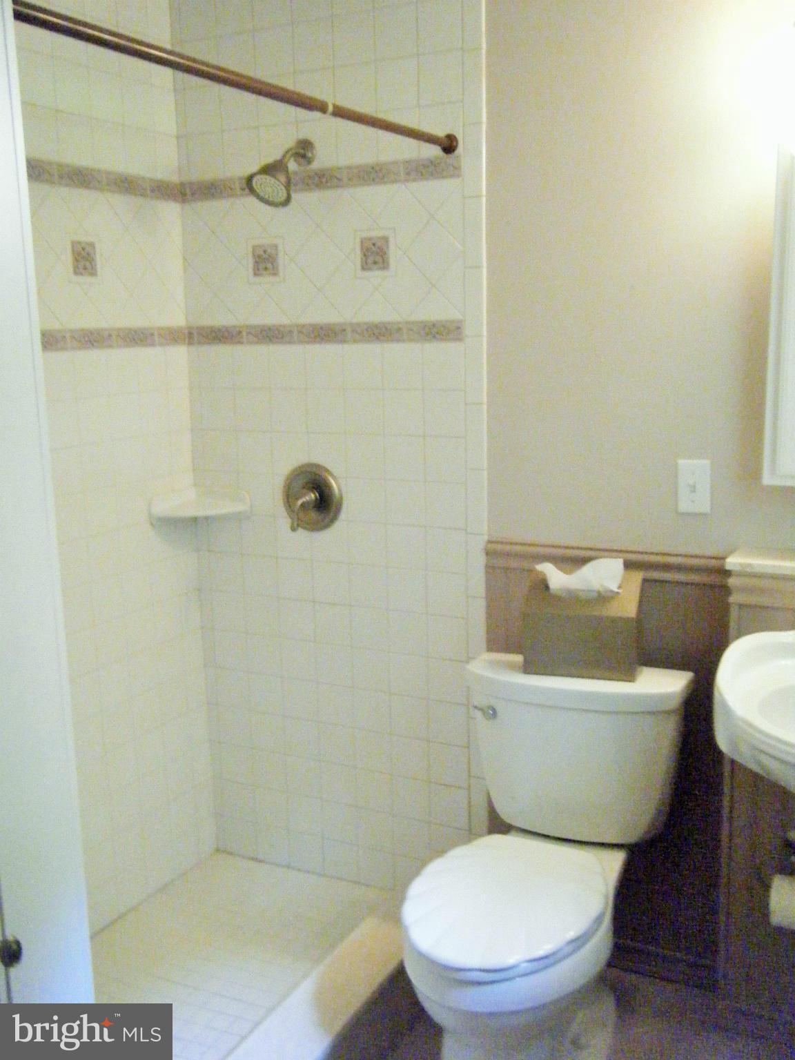 2245 Dr Stitely Road New Windsor, MD 21776 - Photo 14 of 19 Bath