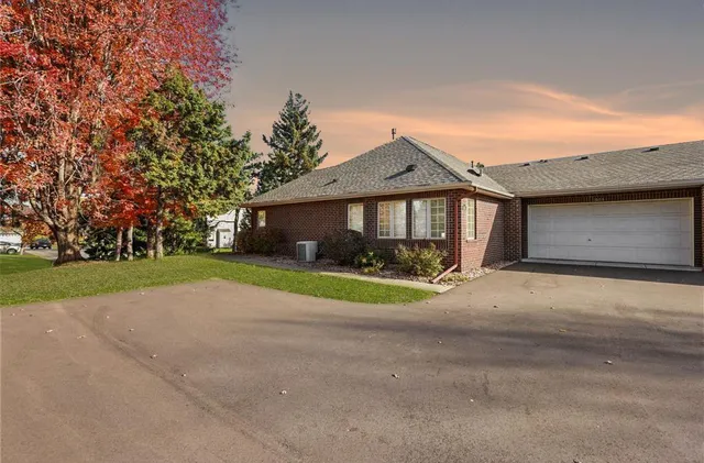 $359,000 | 1603 Hunter Hill Road, Hudson, WI 54016