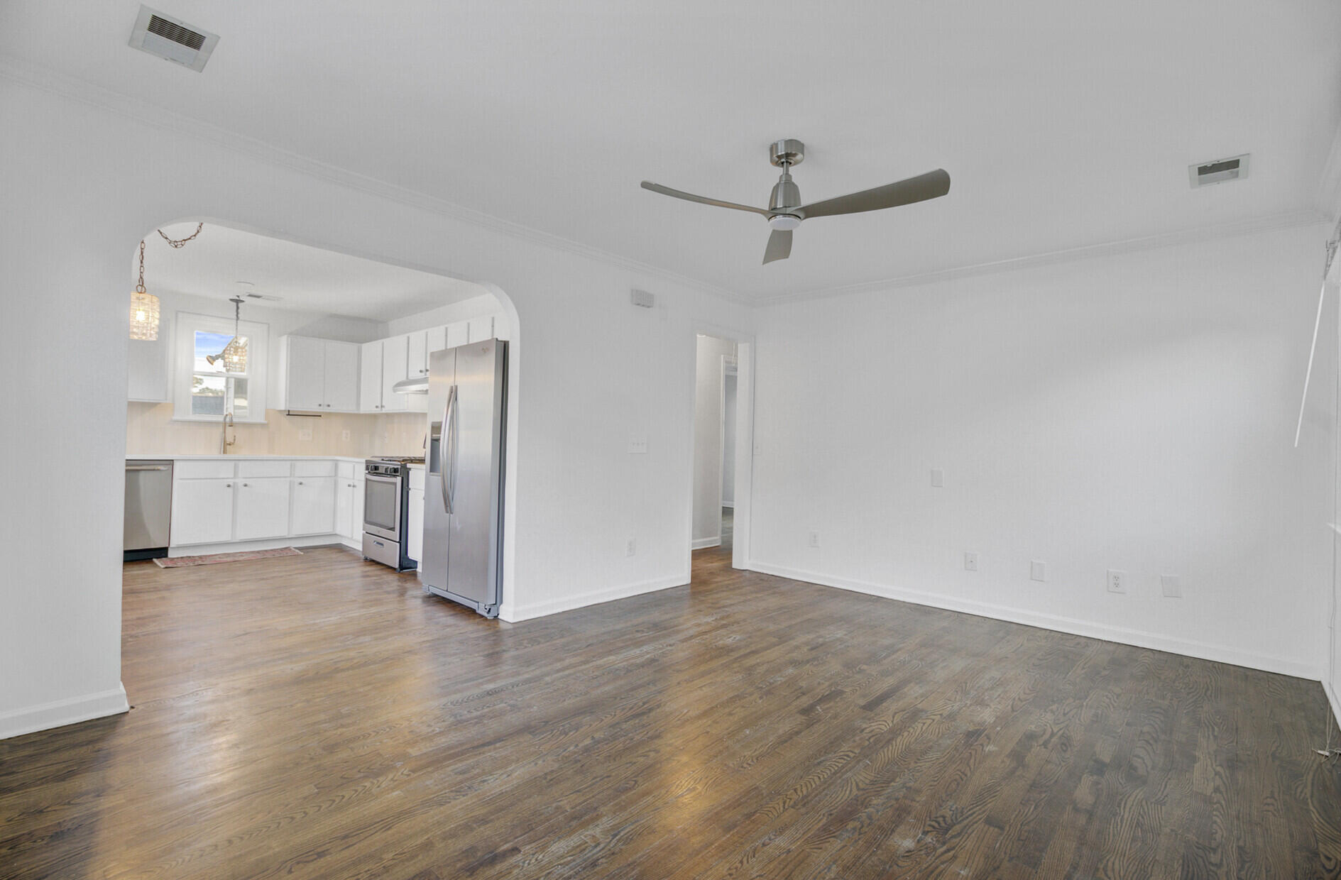 4808 Churchill Road North Charleston, SC 29405 - Photo 4 of 55 05_5_mls